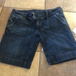 ANERICAN EAGLE JEAN SHORTS